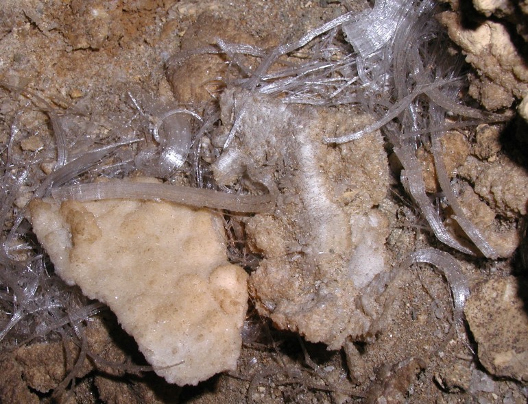 Photo of gypsum in Jugornot Cave.