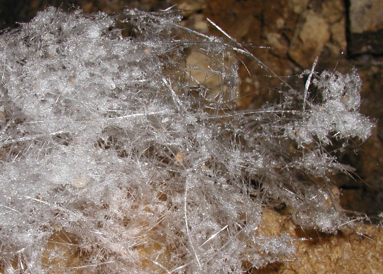 Photo of gypsum in Jugornot Cave.